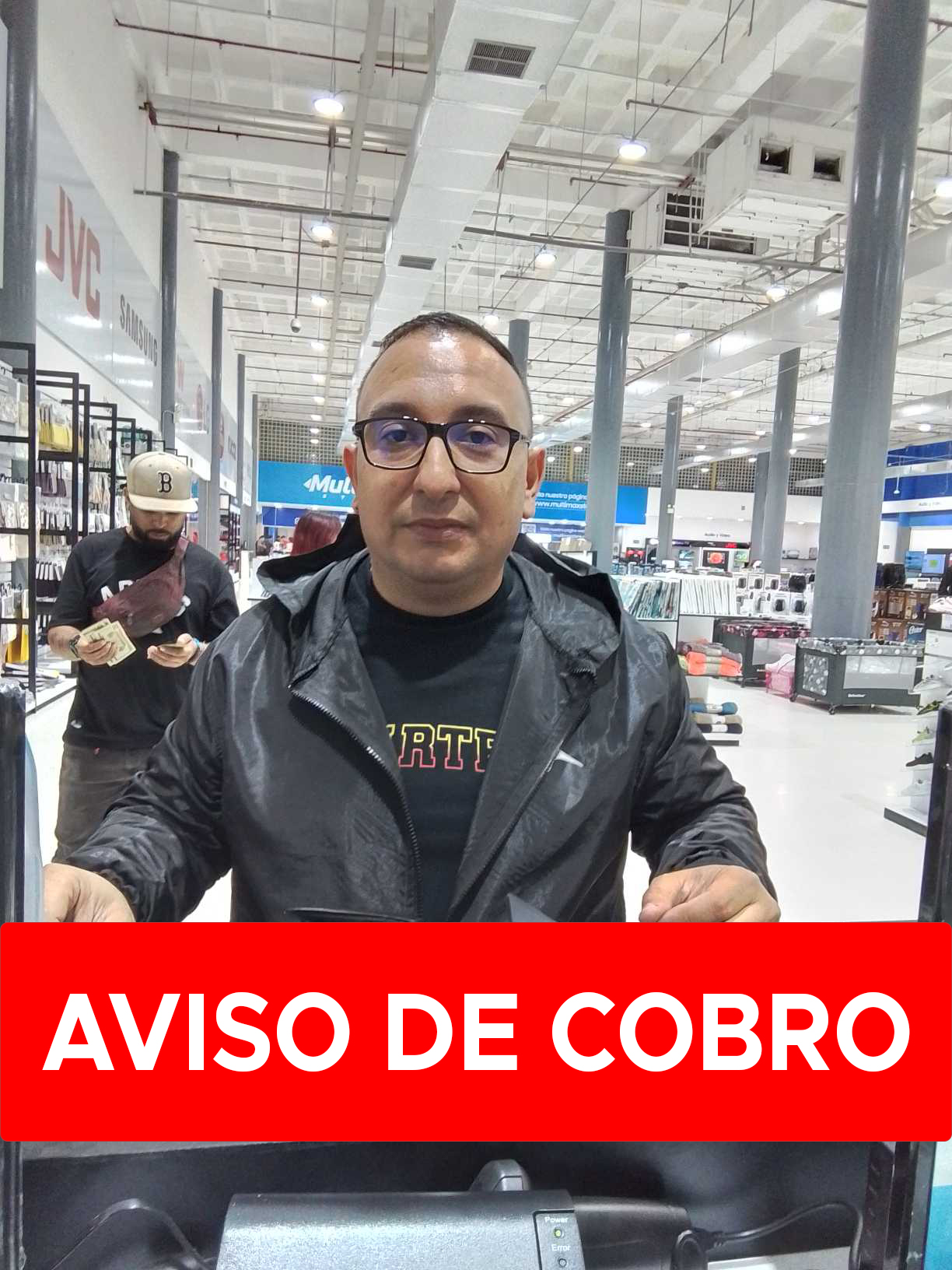 EDDY VALENTIN MORA MORALES