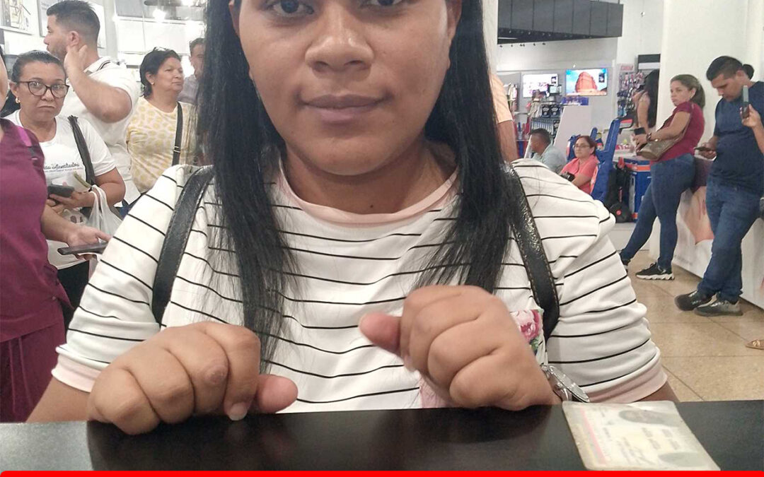 LORENA CAROLINA MONTIEL