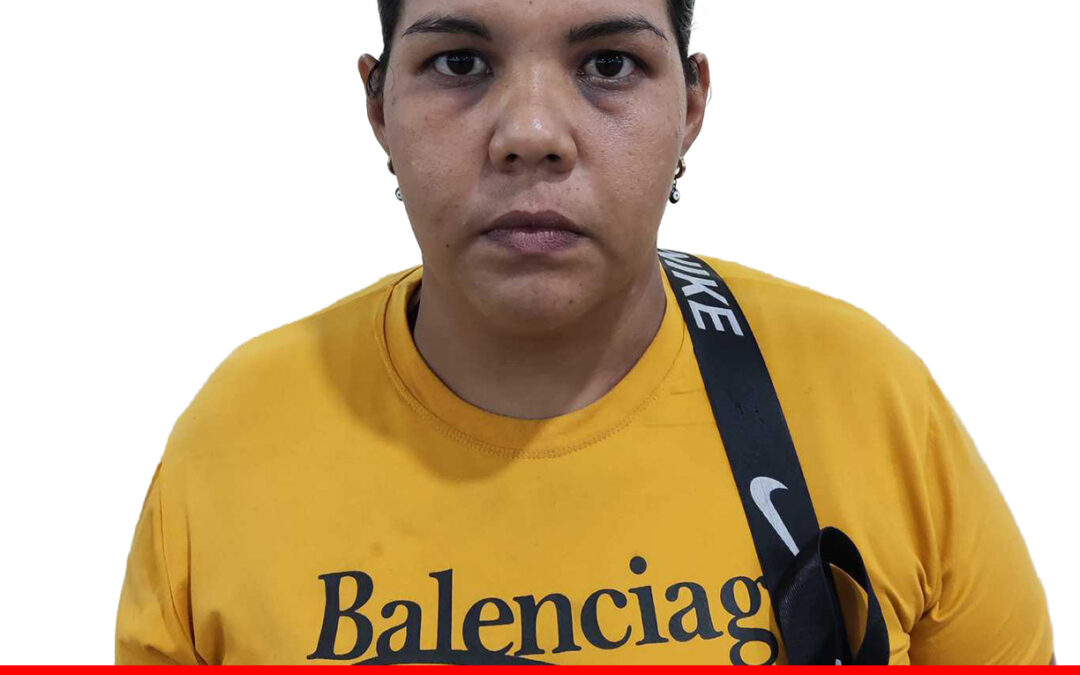 DANIELLA ANDREINA OLIVEROS PEREZ