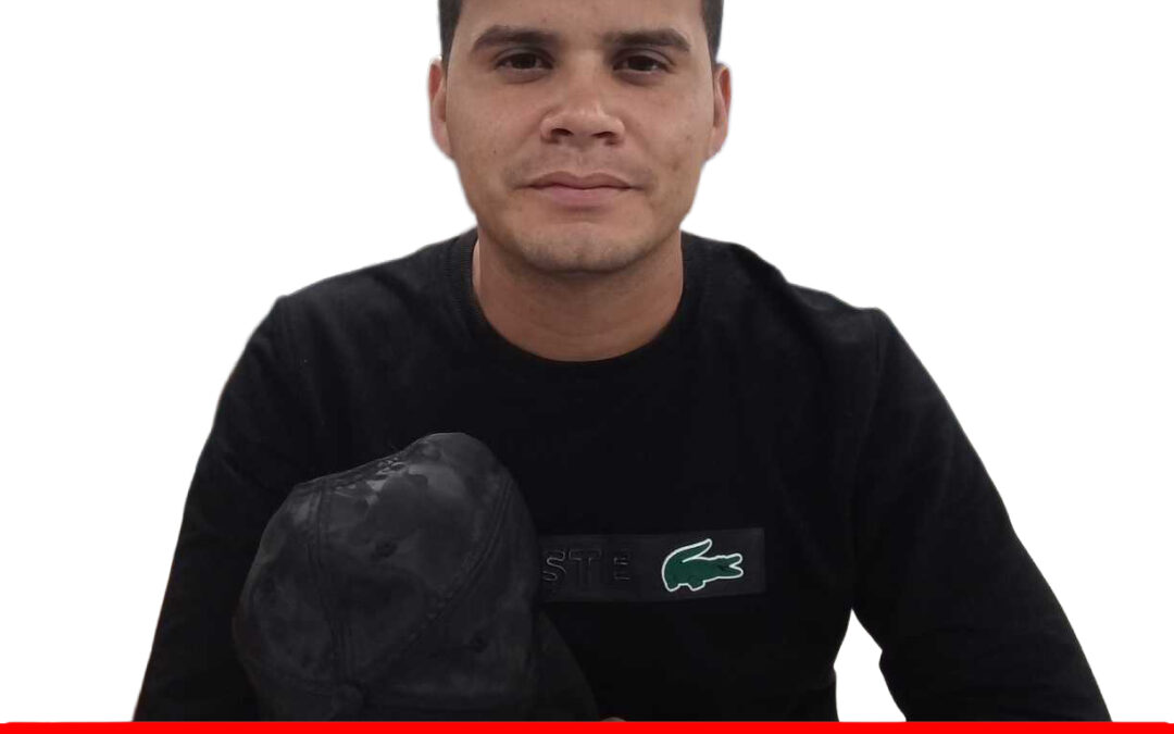 CARLOS EDUARDO FLORES NAVARRO