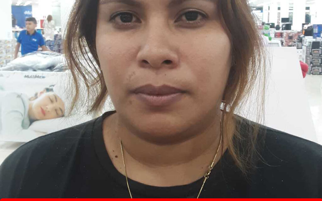 MARIEL NAILIN ALMARIO FEBRES