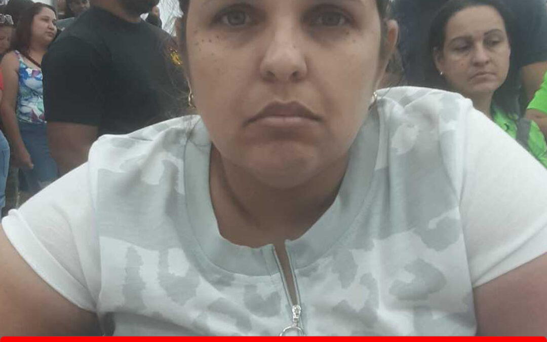 ADRIANA CAROLINA BENCHIMOL FERRER