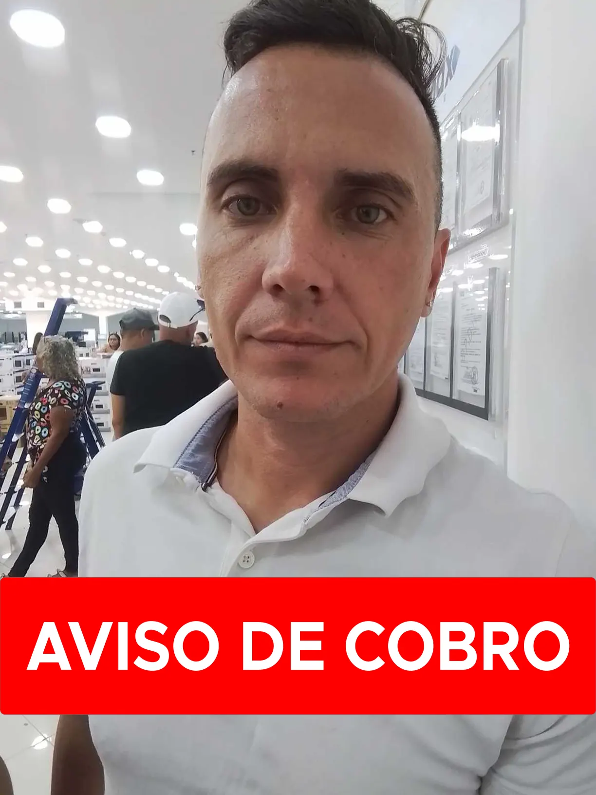 MOISES MOYA