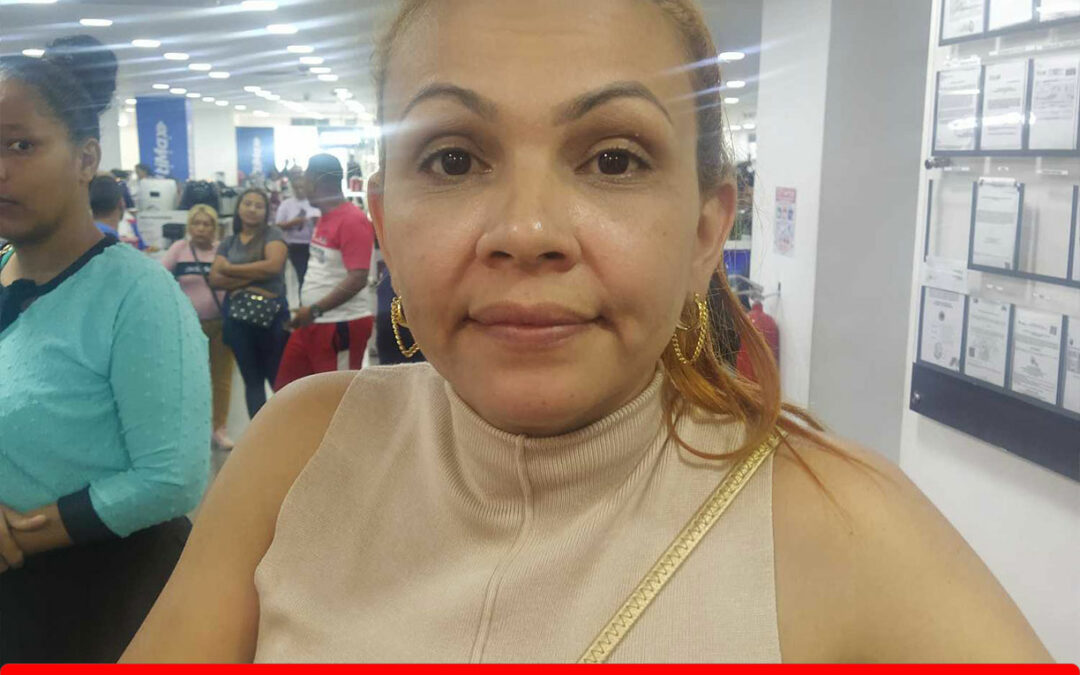 ANA TERESA REYES VALDEZ