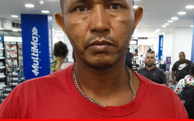 DOUGLAS DAVID ACOSTA