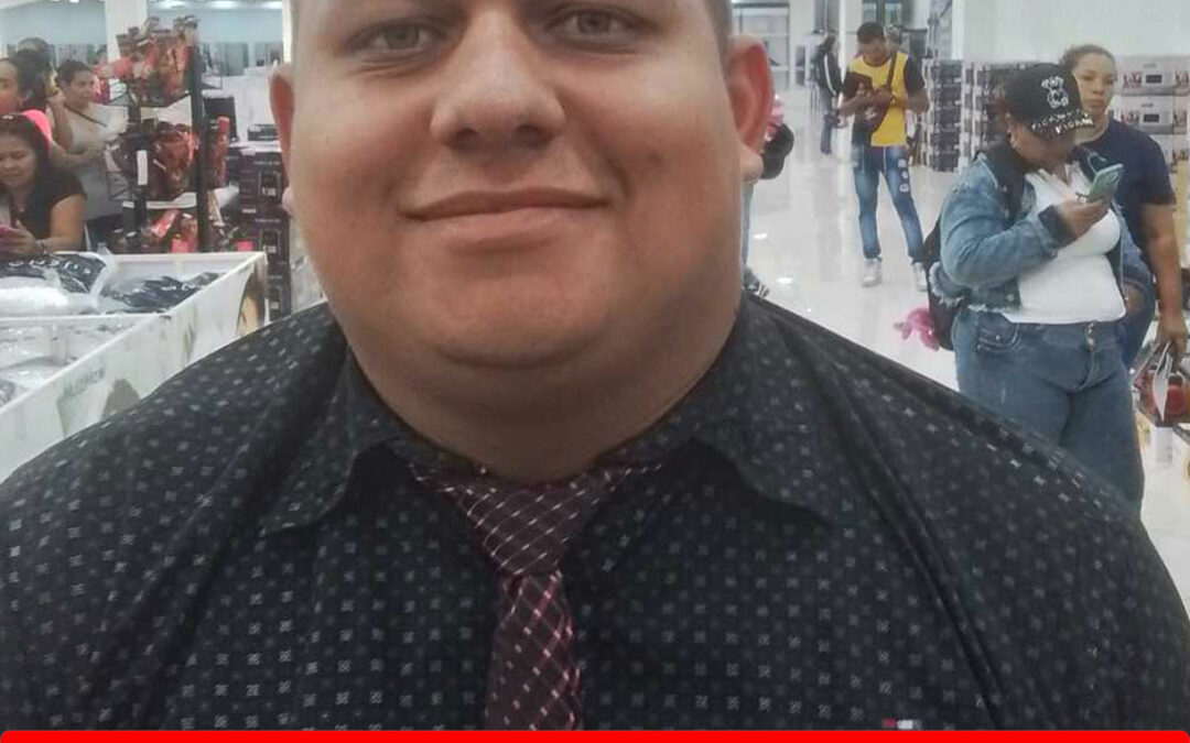 ELIZANDER MONCADA TORRES