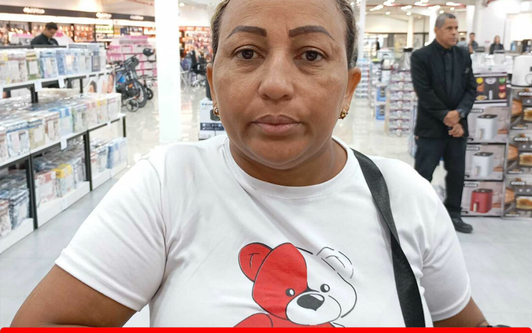 JACQUELINE DIAZ COVA