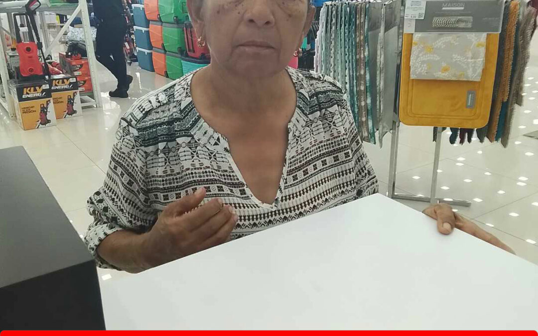 RAMONA DEL CARMEN ROBLES