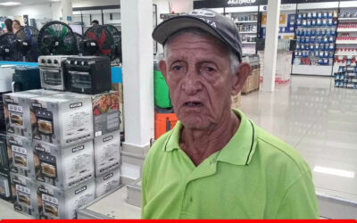 VICENTE ROJO