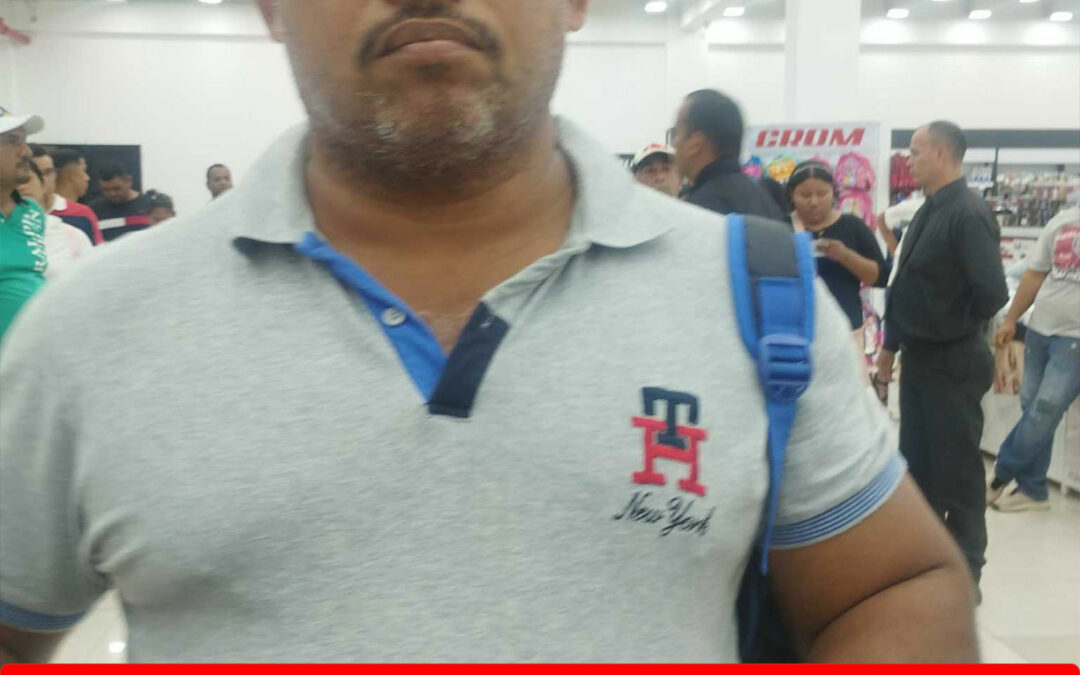 VICTOR HUGO MORA LACLE