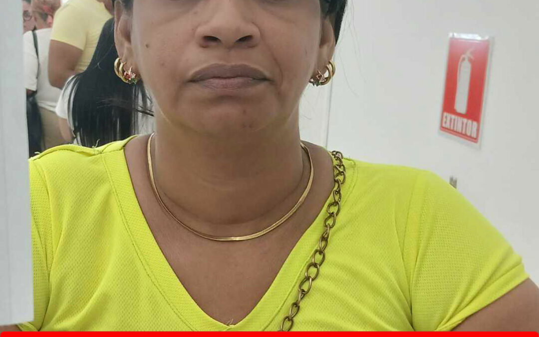 YACLYN MARIA PIÑA ASTUDILLO
