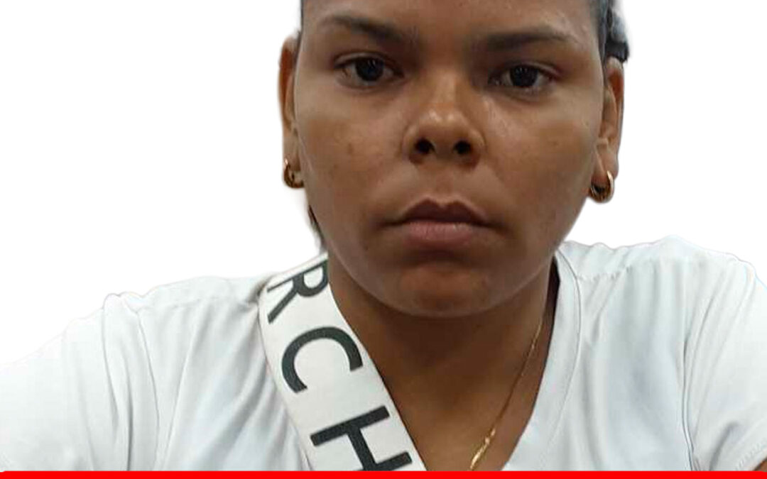 ANYELA DEL CARMEN COLINA SCARBAY