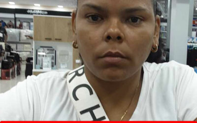 ANYELA DEL CARMEN COLINA SCARBAY
