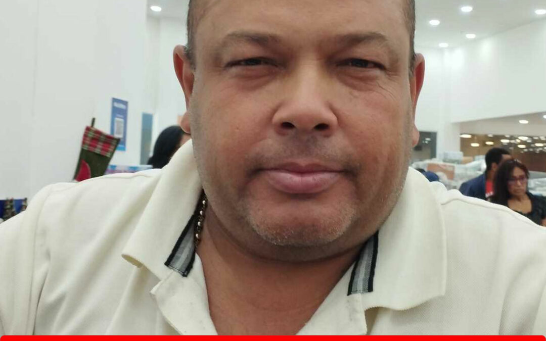 DENNY RUBEN IZEA LEAÑEZ
