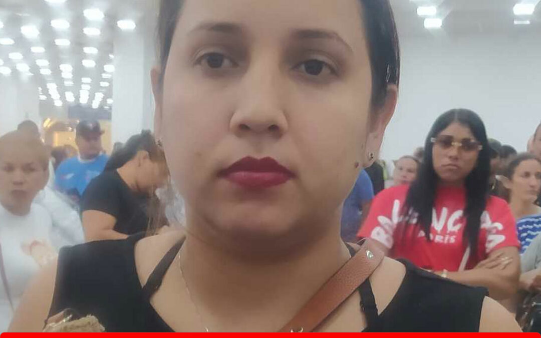 ROSA FIORELLA VAELLA DE CAMACHO