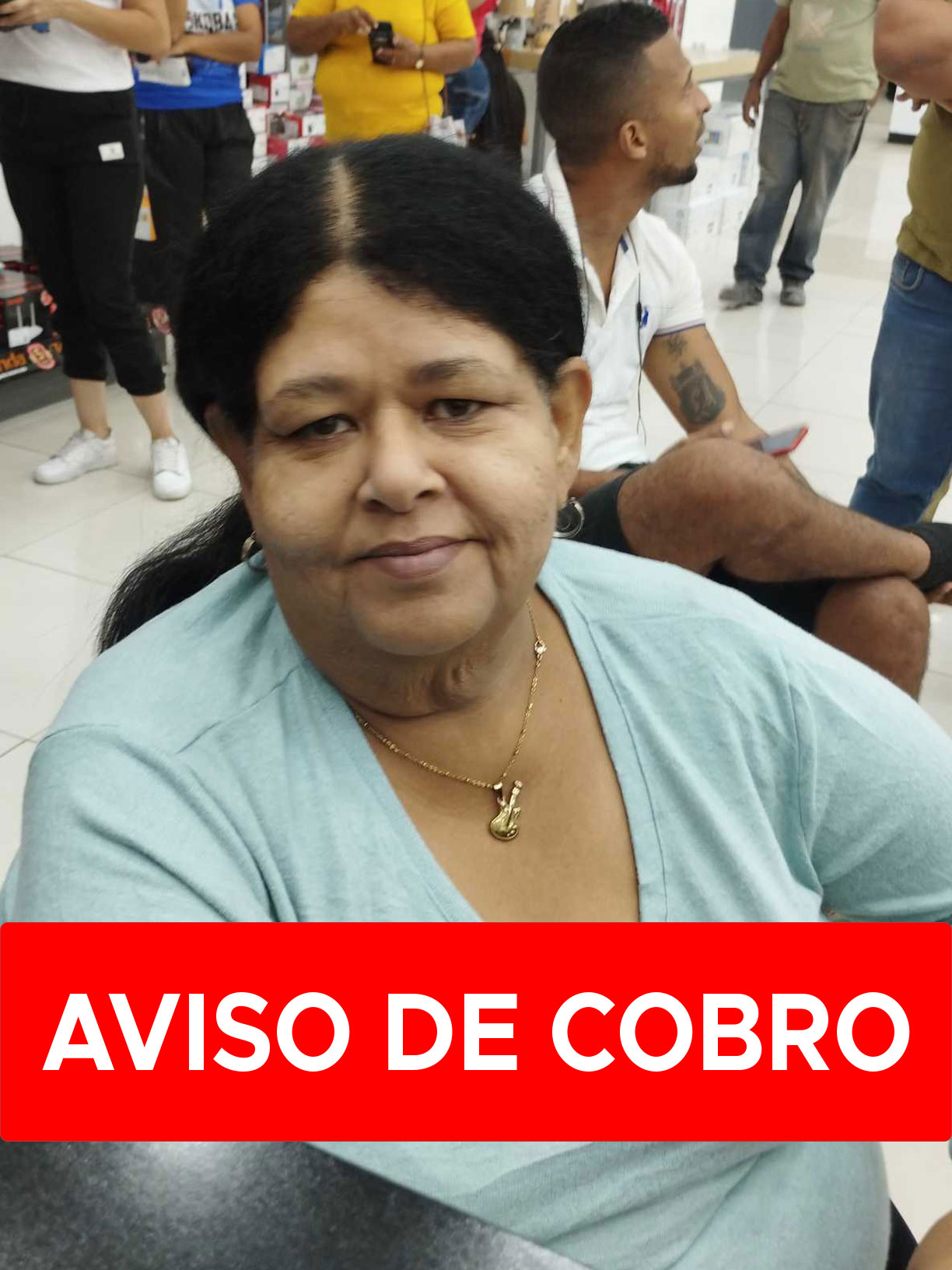 ADRIANA ESTHER VILLALOBOS PINEDA