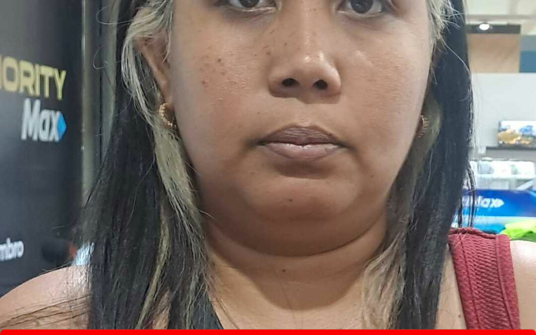 ANA GABRIELA FLORES PAREIRA