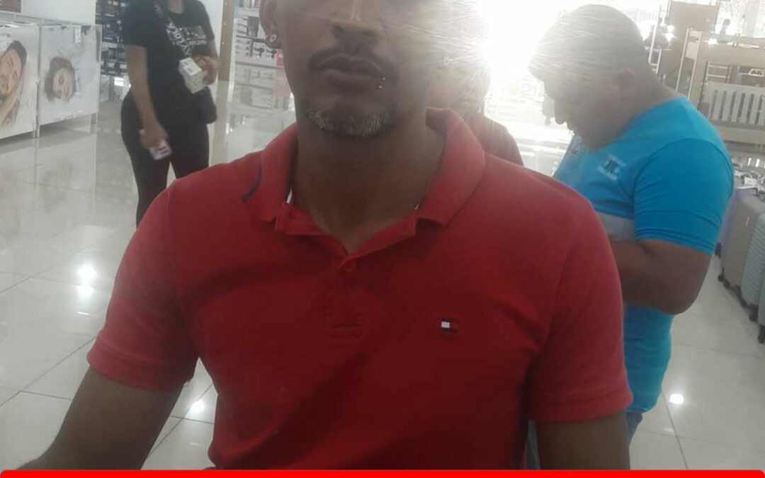 JHONNY LEONARDO CHIRINOS
