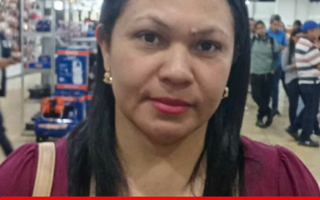 KAREN AMPARO ROMERO BAJO