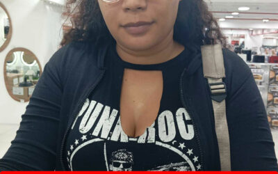 KAREN ANAIS SUAREZ LA CALLE