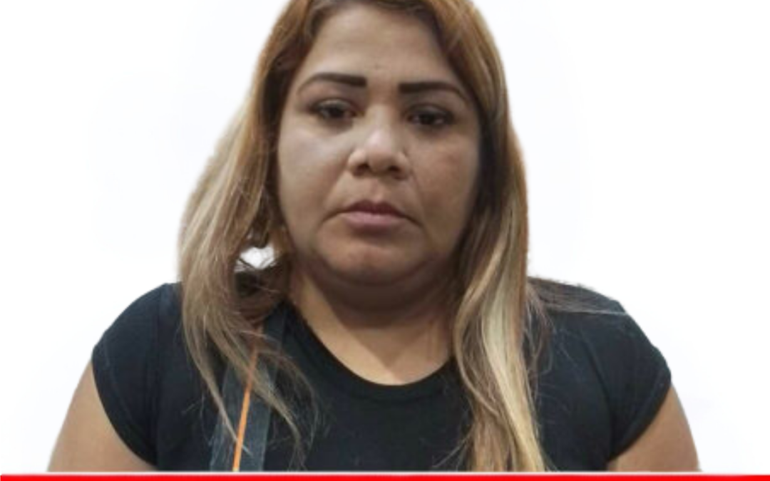 ROSSIRIS YANETH ALBUJAS GONZALEZ