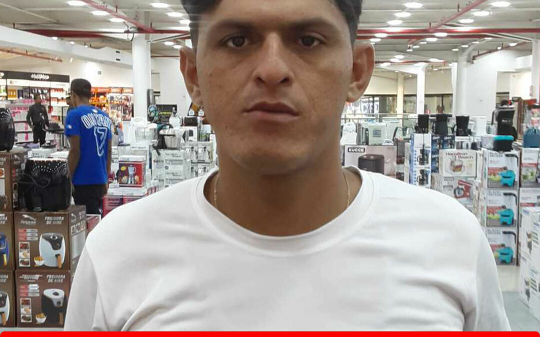 EDUARDO JAVIER PEREZ SARATE