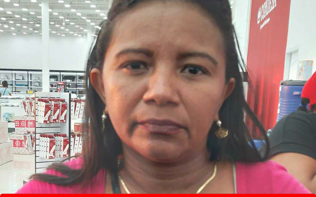SANDY JOHANA SOLORZANO