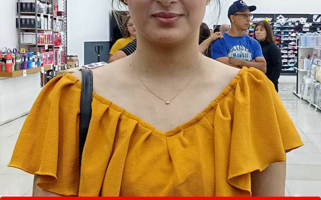 ANDREA LA CRUZ