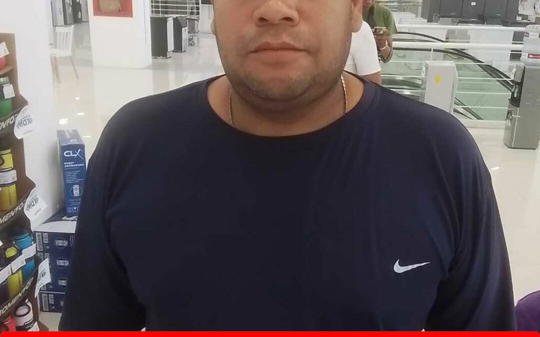 CARLOS ZAPATA