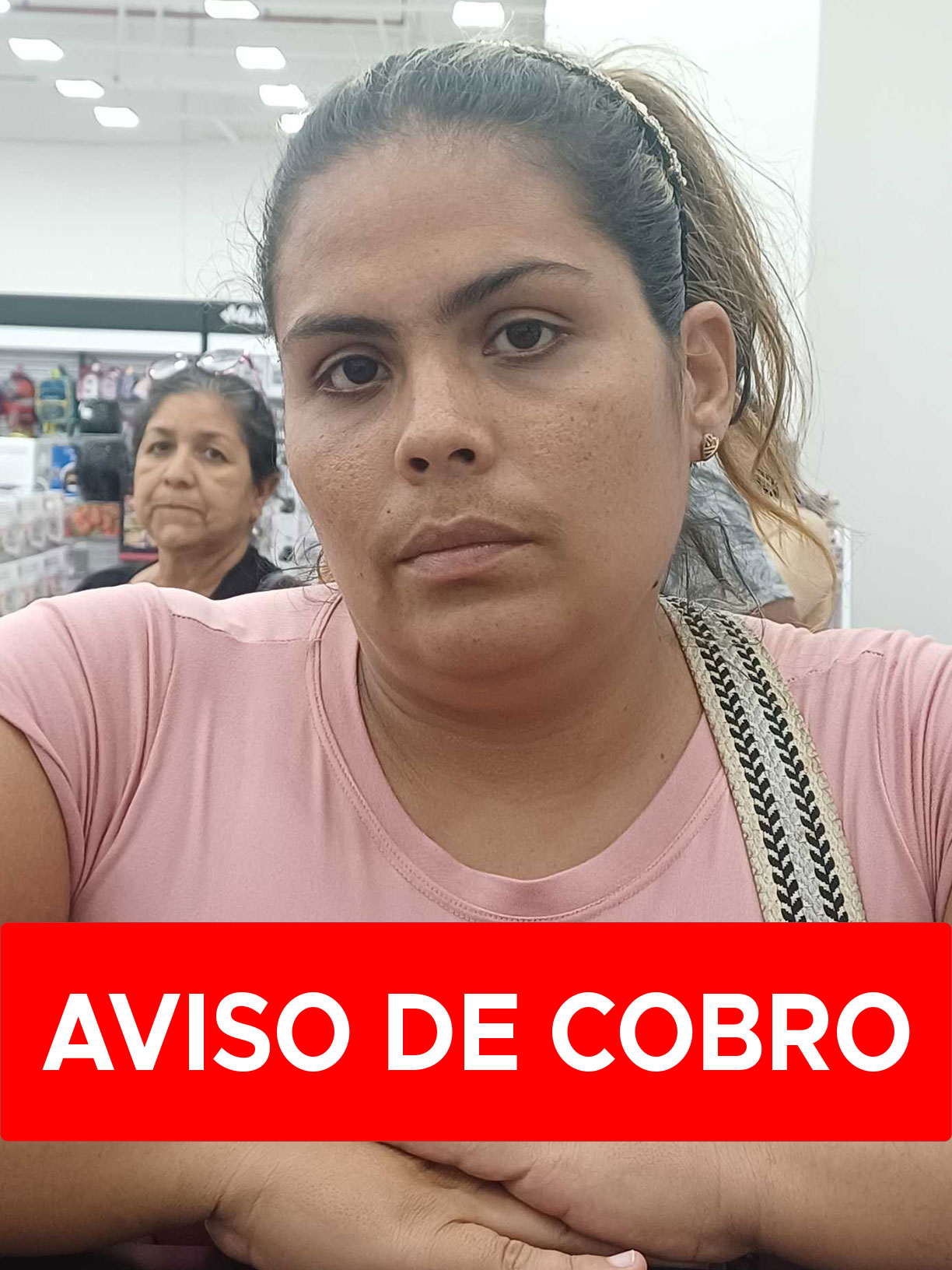 LUISANA GOMEZ