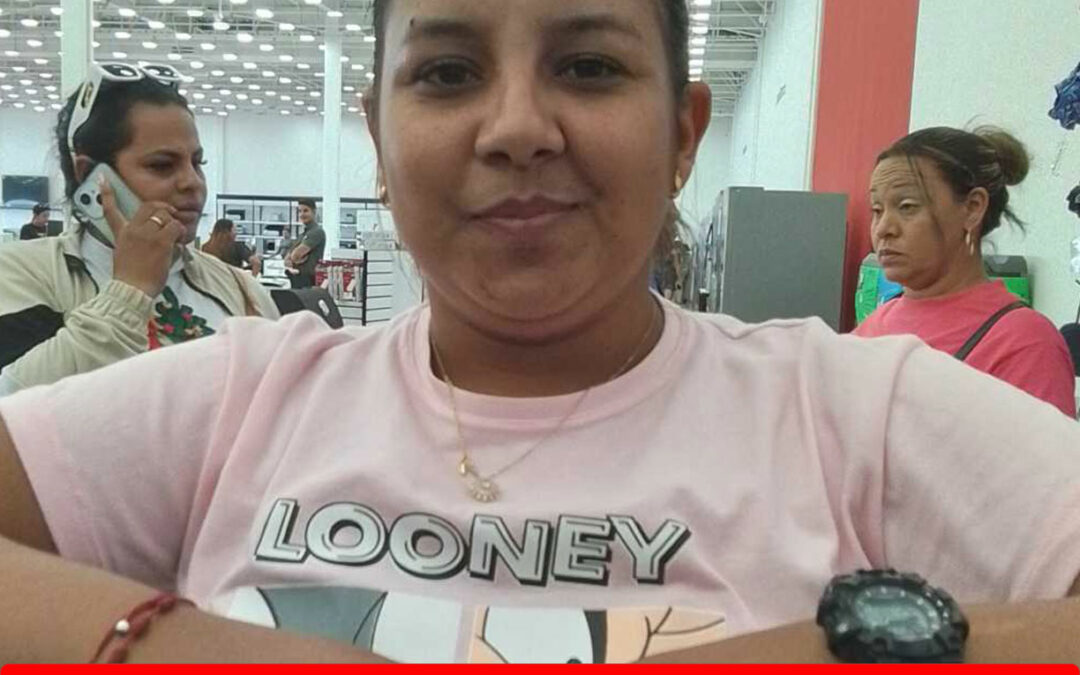 MIYELIS LOPEZ