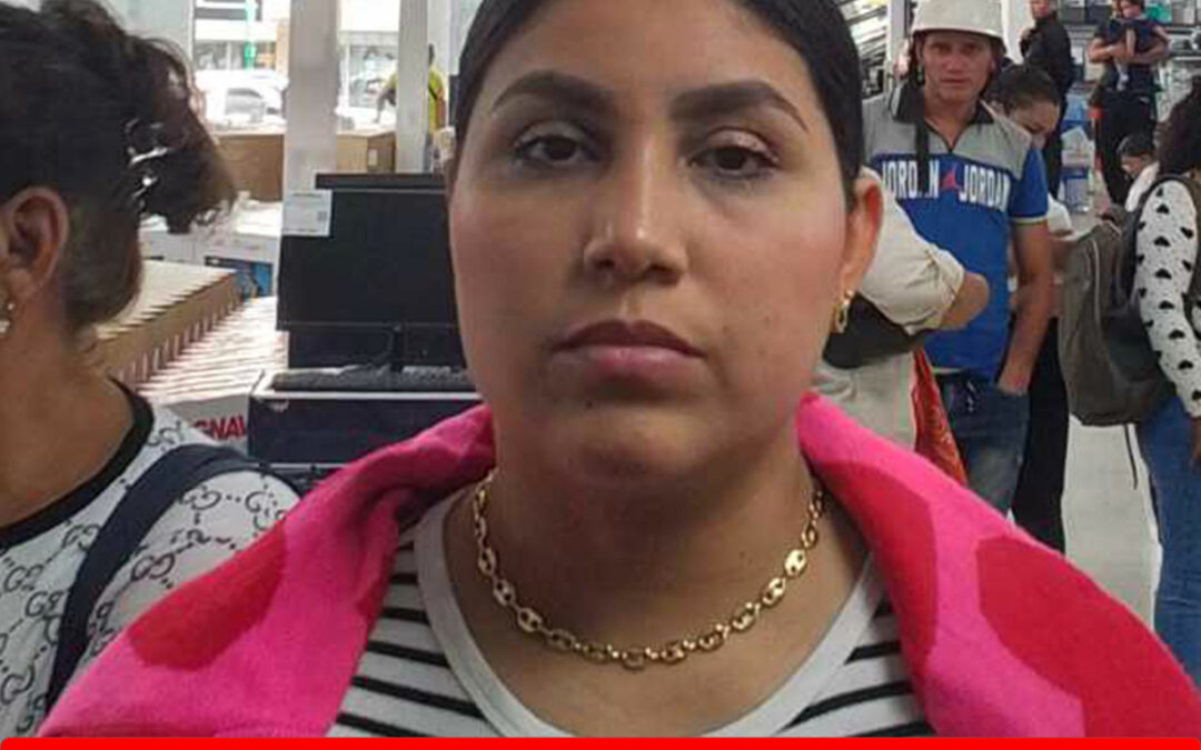 DANIELA BEATRIZ CALDERON GALLO