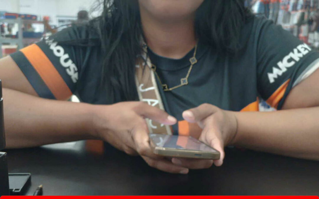 LEANA VANESSA AGUILAR LAYA