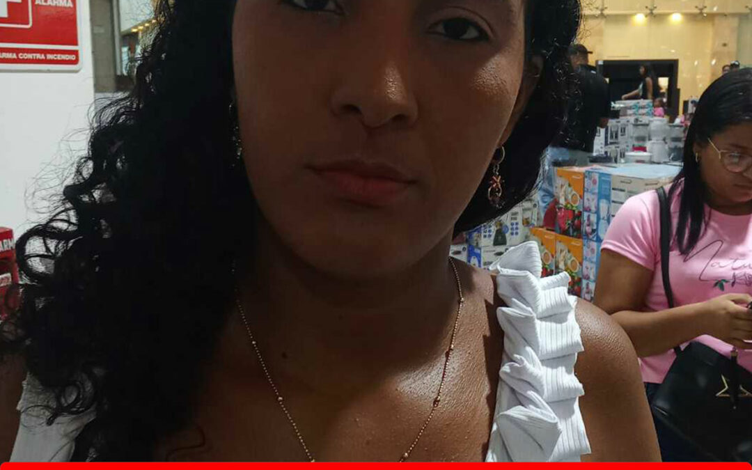 YASNELIS DEL VALLE FERRER