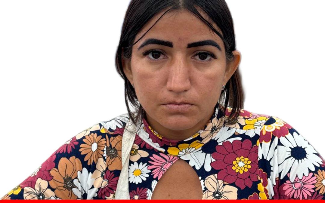 AHTALIN DAYANA PEROZO ARRIETA