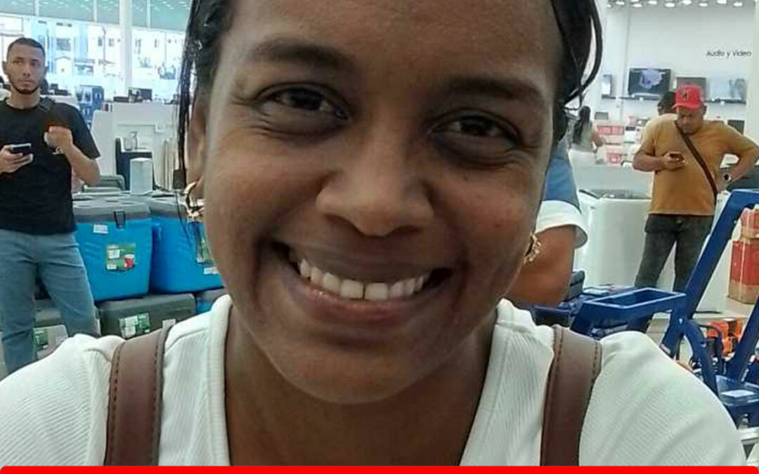 FRANCELYS MARIANTONIETTA PALACIOS LEON