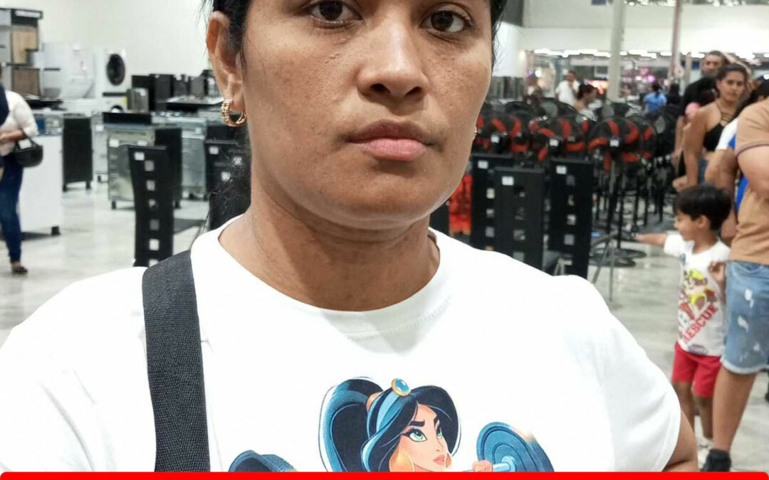 JULIANNY CAROLINA RIVERO DE URANGA