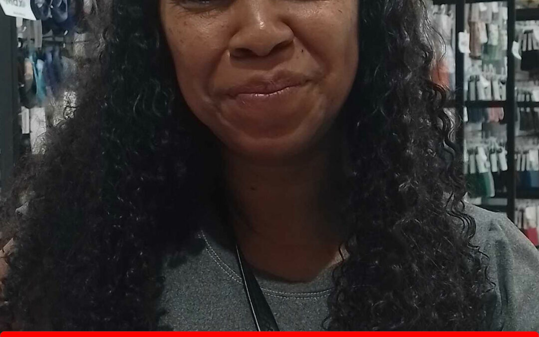 KARINA JOSEFINA ESCALONA URBINA