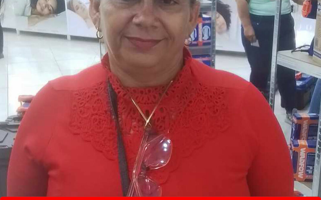 NELIDA DEL VALLE CARROZ ATENCIO