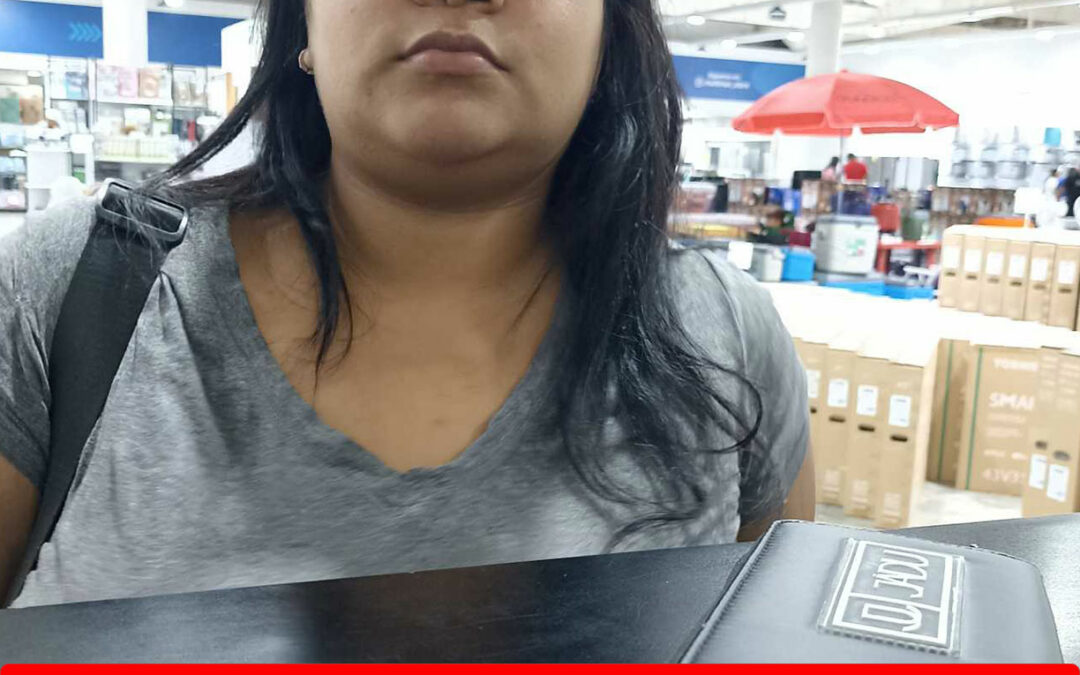 VICTORIA DEL CARMEN FLORES ARISMENDI