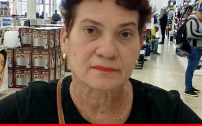 ANGELA BEATRIZ TROCONIZ