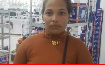 CLAUDIA VALENTINA GARCIA VILLA