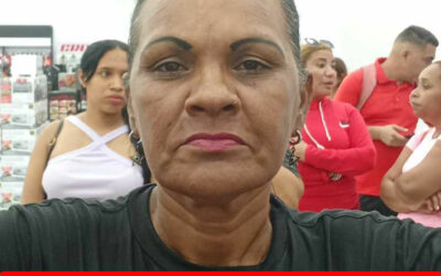 MAURYS JOSEFINA SALAZAR