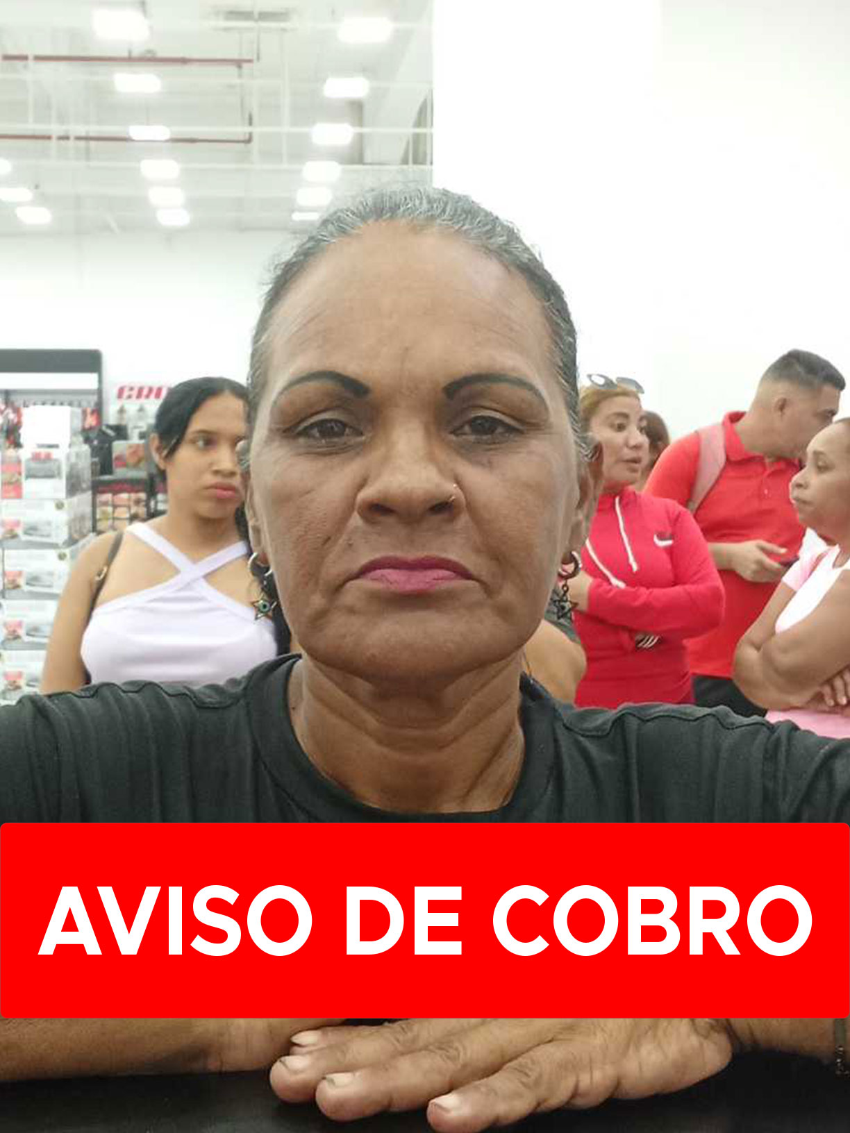 MAURYS JOSEFINA SALAZAR