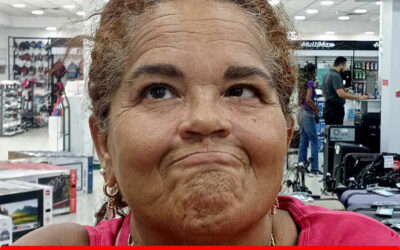 MERCEDES YANETT NAVEDA FERER