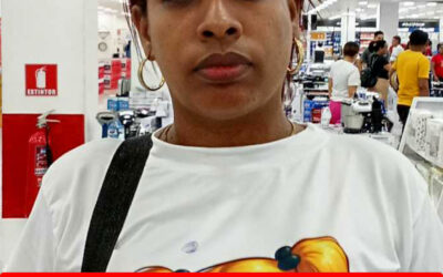 NIEVES ROXELY YAGUARE AULAR