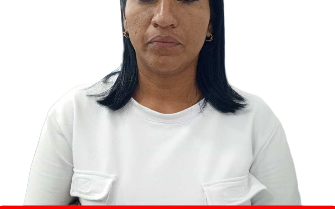 CLAUDIA DEL VALLE CARRERO RAMIREZ