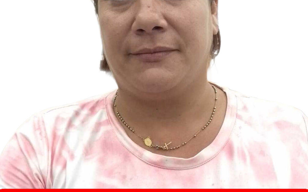 DARLYNG JOSEFINA PETERS DIAZ
