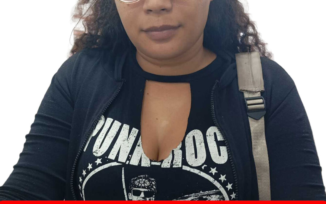 KAREN ANAIS SUAREZ LA CALLE