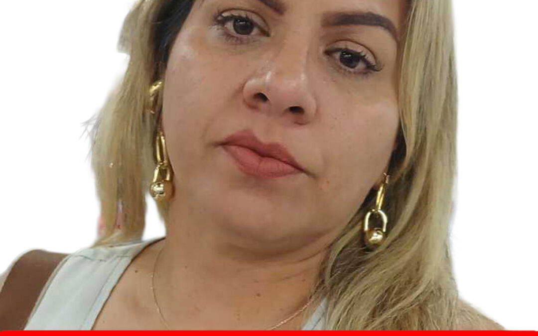 KARLY JUSTINE PRADO OVIEDO